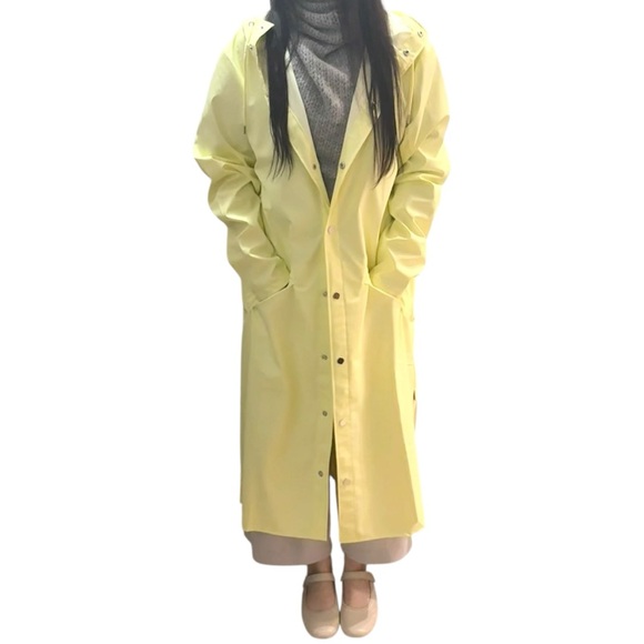 NWT Rains Long Jacket In Straw Yellow - Picture 4 of 8